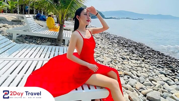 Nha Trang chơi gì? 30 Điểm đến du lịch HOT nhất của Nha Trang 33 baitranh-nhatrang-2daytravel