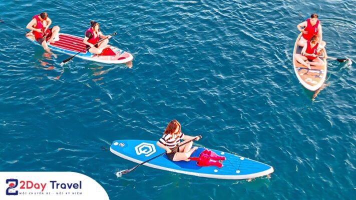 Trải nghiệm chèo SUP tại biển Hòn Chồng – Nha Trang 15 Trải nghệm chèo sup