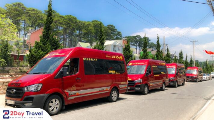 TOP 10 XE KHÁCH SÀI GÒN ĐÀ LẠT UY TÍN, CHẤT LƯỢNG 12 Xe Limousine Lạc Hồng