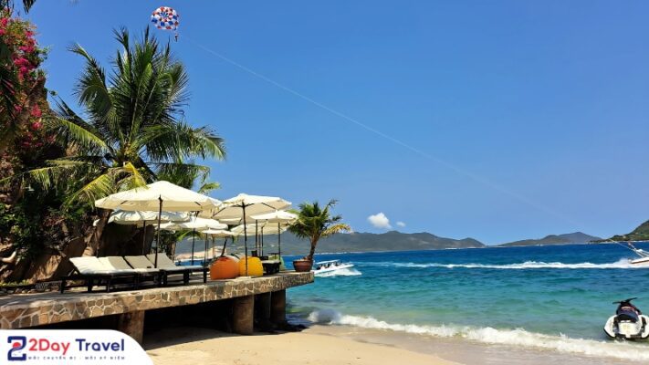 Du Xuân 2025 | Lựa chọn Tour đảo Nha Trang mùa Tết có nên? 12 Mini Beach mùa xuân tại Nha Trang