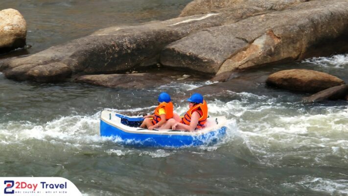 Suối Thạch Lâm Nha Trang – Hướng Dẫn Chi Tiết Từ A - Z 6 Kinh Nghiệm Du Lịch Suối Thạch Lâm Nha Trang Chi Tiết Nhất