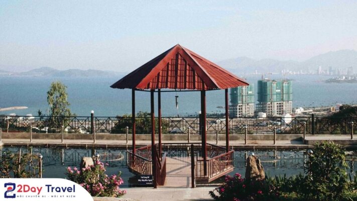 Chùa Đa Bảo Nha Trang: 5 Điều Nhất Định Phải Làm Khi Đến Chùa 7 Khung cảnh từ Chùa Đa Bảo