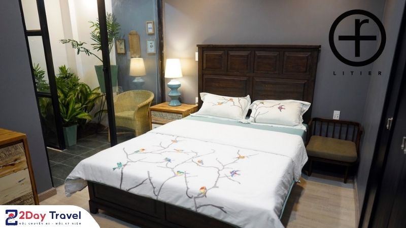 Gợi ý 10 homestay Ninh Thuận gần biển, đẹp, độc, chill được săn đón nhất năm 2025 9 Không gian Baba Yaga Homestay giữa thiên nhiên xanh mát ở Phan Rang
