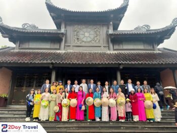 Tour Bái Đính - Tràng An - Hang Múa | Hà Nội - Ninh Bình (Trong ngày) 29 Tour Hà Nội - Ninh Bình (Bái Đính - Tràng An - Hang Múa)