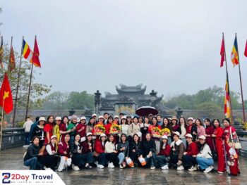 Tour Bái Đính - Tràng An - Hang Múa | Hà Nội - Ninh Bình (Trong ngày) 25 Tour Hà Nội - Ninh Bình (Bái Đính - Tràng An - Hang Múa)