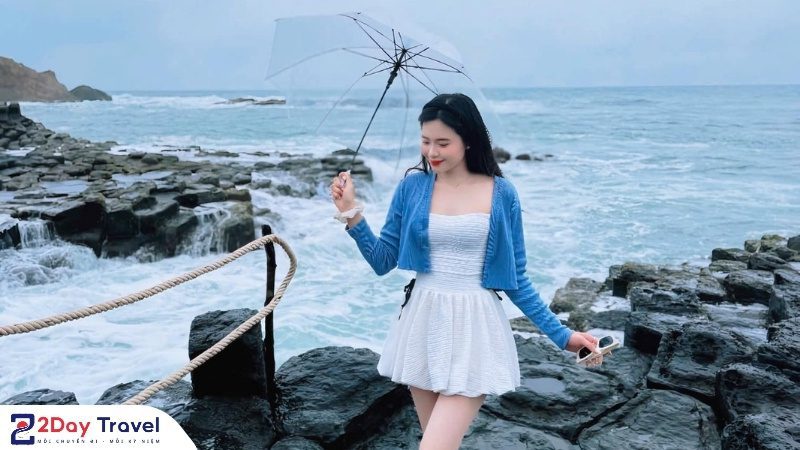 Tổng hợp những địa điểm nổi bật Phú Yên – Khám phá những tuyệt tác thiên nhiên và kiến trúc 4 Ghềnh Đá Đĩa, đại điểm nổi bậc tại Phú Yên.