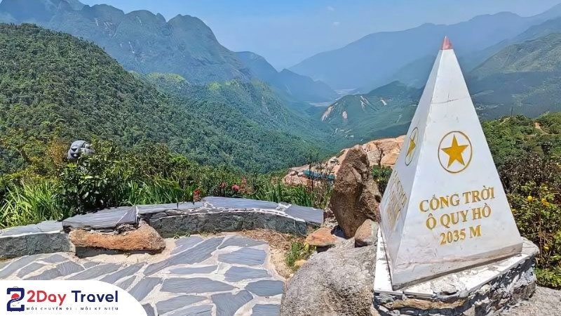 Choáng ngợp với vẻ đẹp Cổng trời Ô Quy Hồ SaPa giữa biển mây Tây Bắc 8 Cổng trời Ô Quy Hồ SaPa - nơi cao nhất của Đèo Ô Quy Hồ