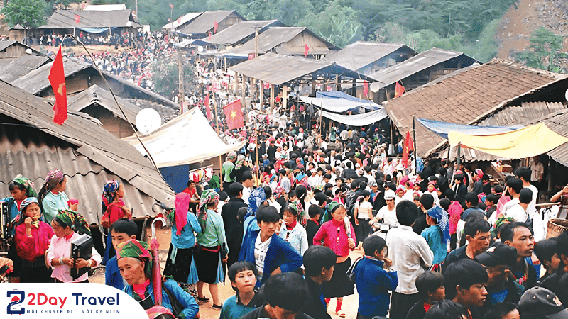 Khám Phá Phiên Chợ Dân Tộc: Kho Báu Văn Hóa Vùng Cao Chờ Bạn! 5 Khám Phá Phiên Chợ Dân Tộc