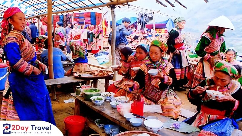 Khám Phá Phiên Chợ Dân Tộc: Kho Báu Văn Hóa Vùng Cao Chờ Bạn! 8 Trải nghiệm ẩm thực tại phiên chợ dân tộc