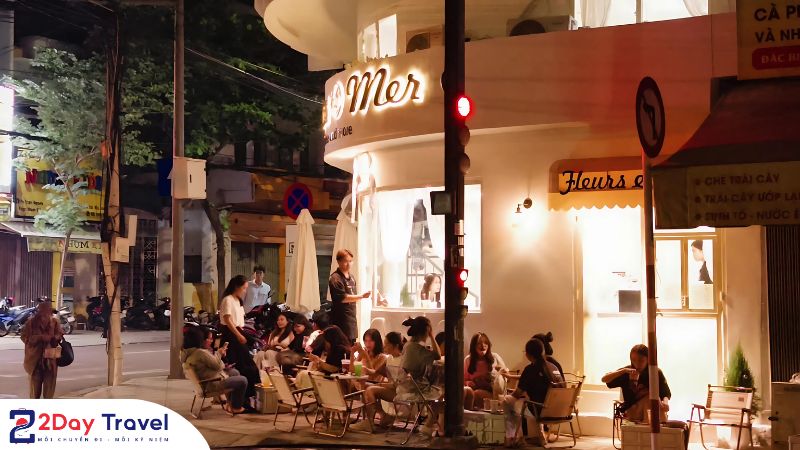 Top 5 Các quán cà phê mở xuyên đêm tại Nha Trang đẹp mê ly 8 Top 5 Các quán cà phê mở xuyên đêm tại Nha Trang đẹp mê ly