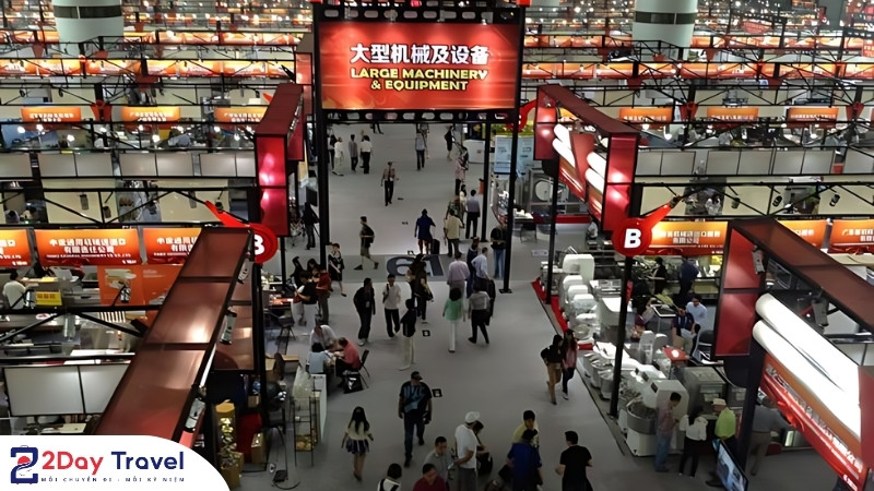 Chợ Hà Khẩu - thiên đường shopping ở cửa khẩu Hà Khẩu Lào Cai