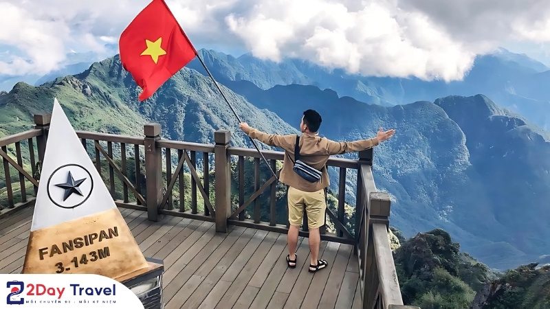 Checkin tại đỉnh Fansipan