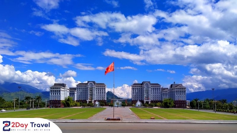 Bí mật Quảng trường thành phố Lai Châu: Không đi thì tiếc cả đời!